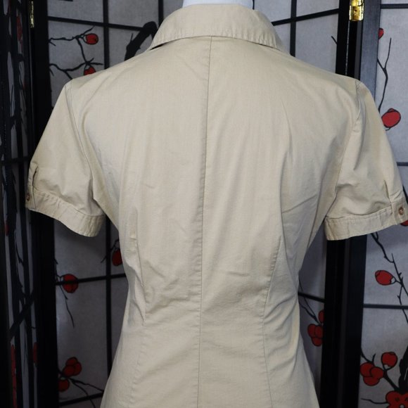 New York & Company Tan Short Sleeve Ruched Stretch Shirt, Size Small - Picture 2 of 3